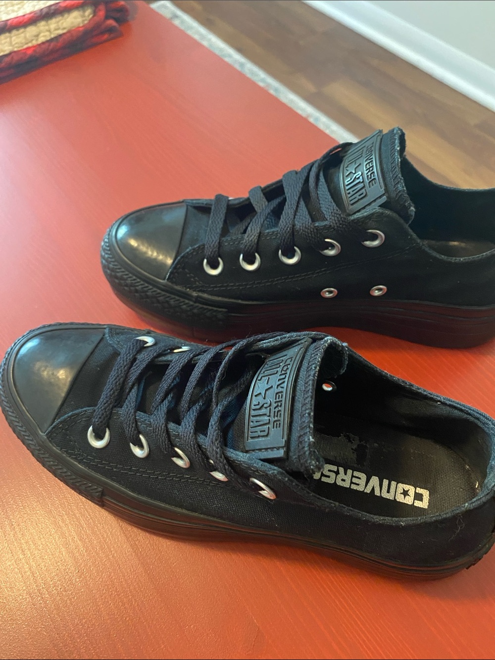 Converse Black Low Top Sneakers